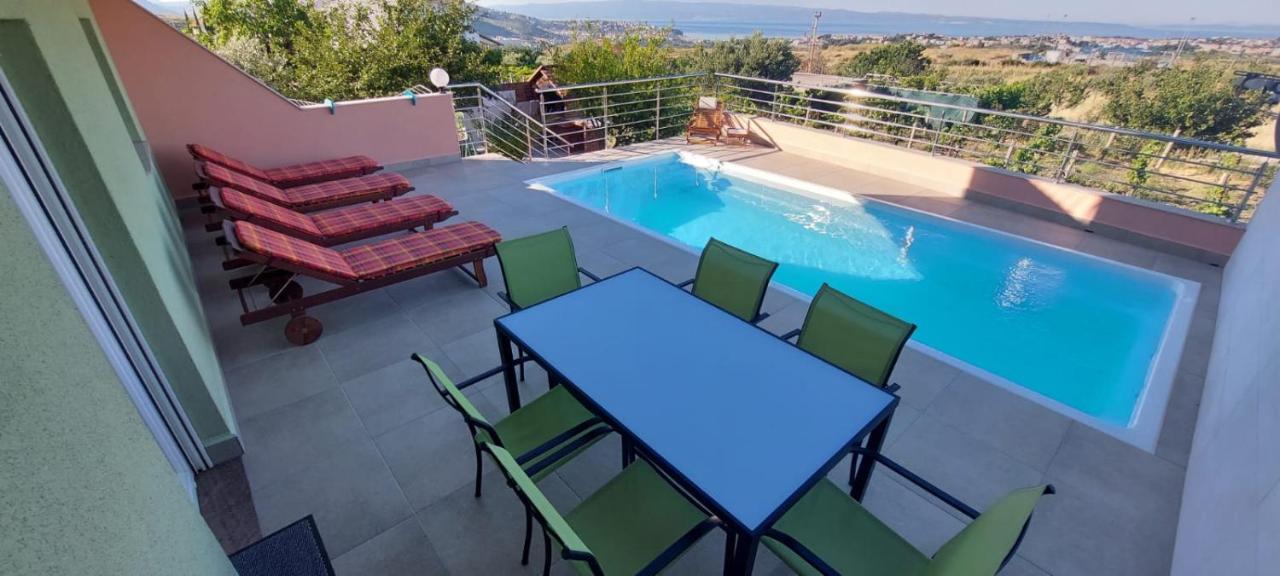 Apartment M&M With Private Pool Kučine المظهر الخارجي الصورة