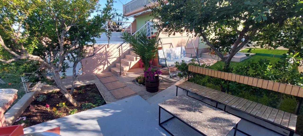 Apartment M&M With Private Pool Kučine المظهر الخارجي الصورة