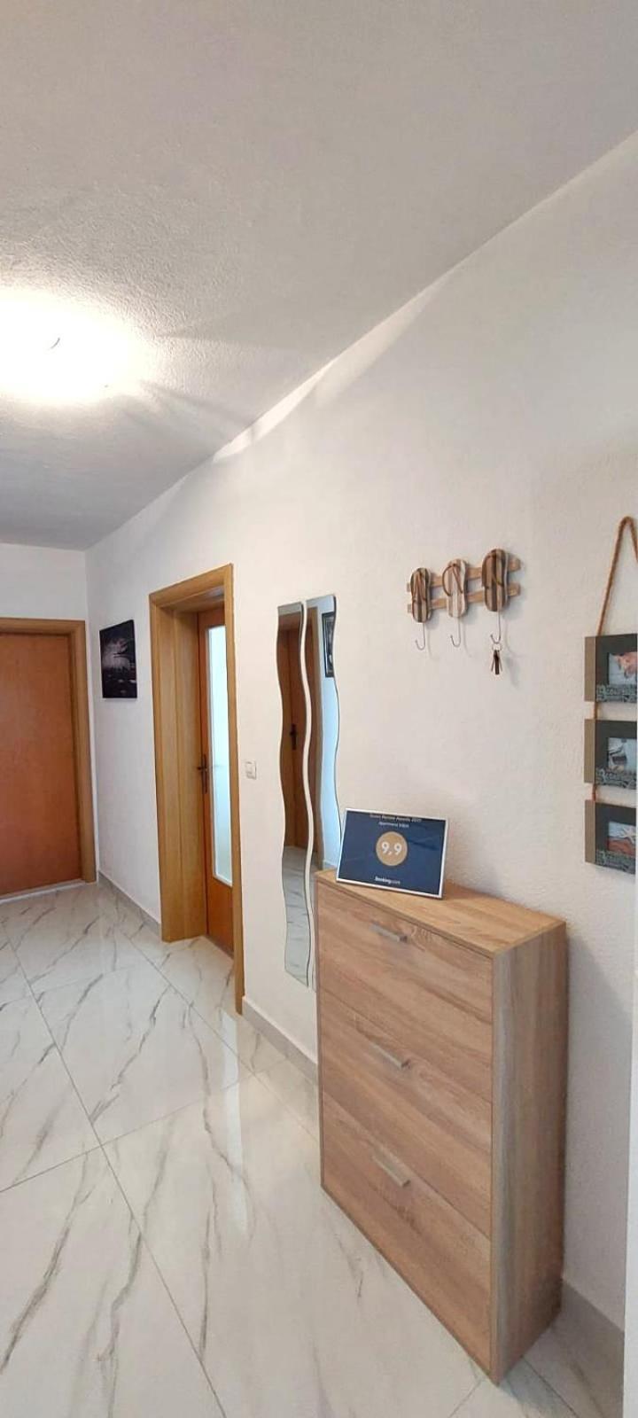 Apartment M&M With Private Pool Kučine المظهر الخارجي الصورة