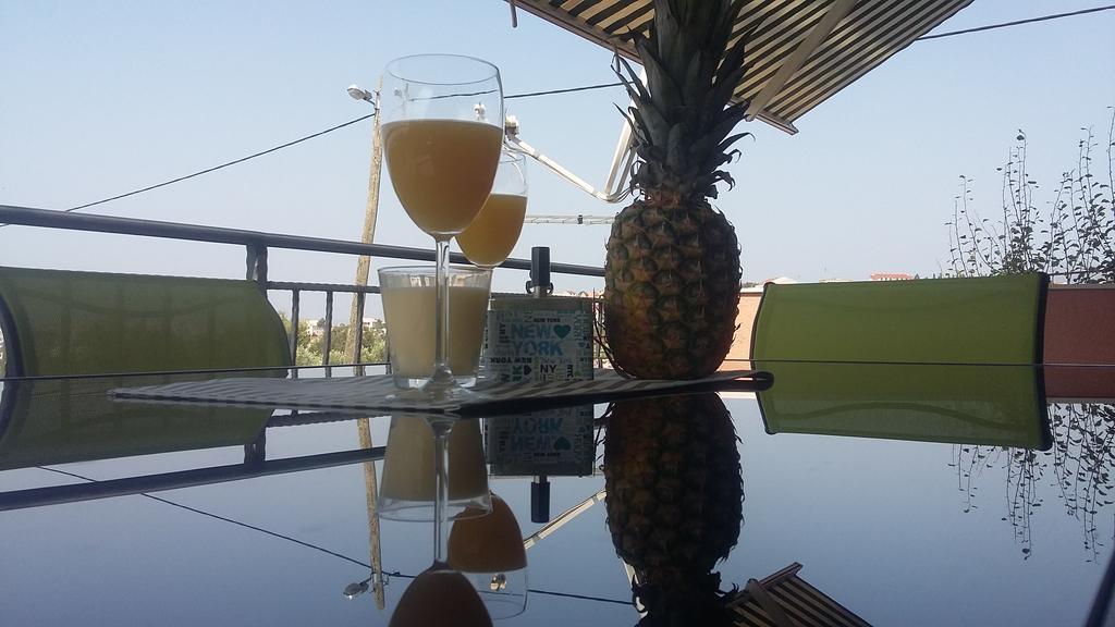 Apartment M&M With Private Pool Kučine المظهر الخارجي الصورة